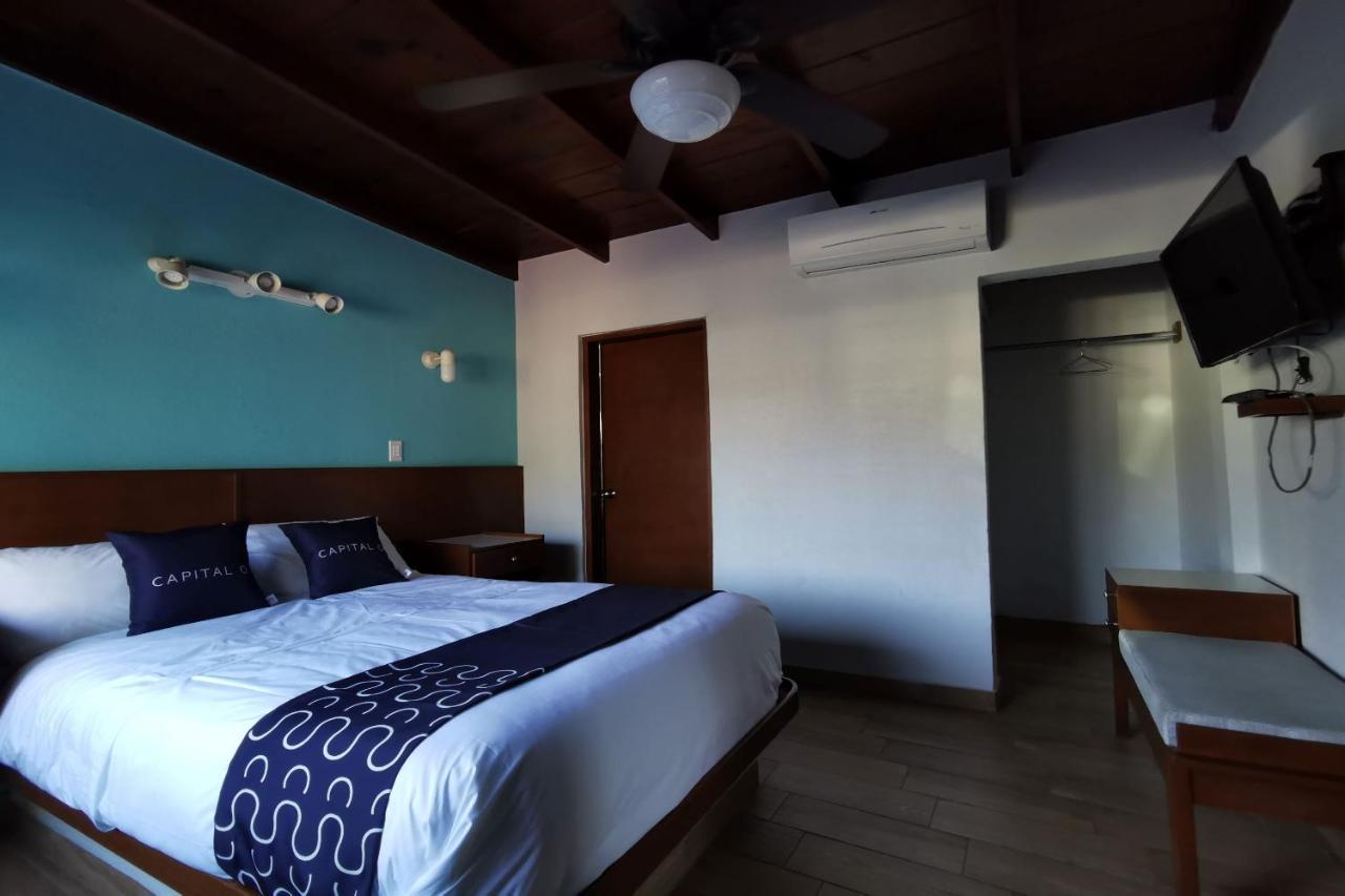 Capital O Hotel America 엔세나다 외부 사진